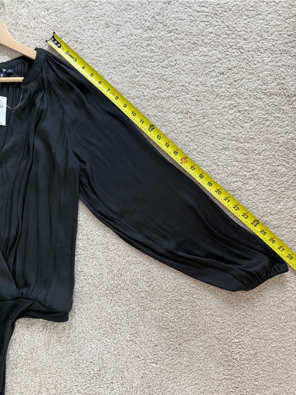 NET GAP Black Long-Sleeve Surplice Bodysuit M - Picture 5 of 12